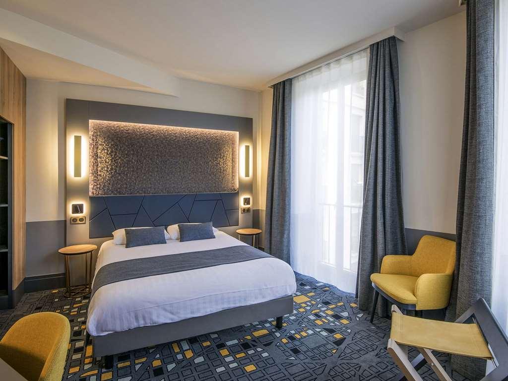 Hotel Mercure Rodez Cathedrale Oda fotoğraf