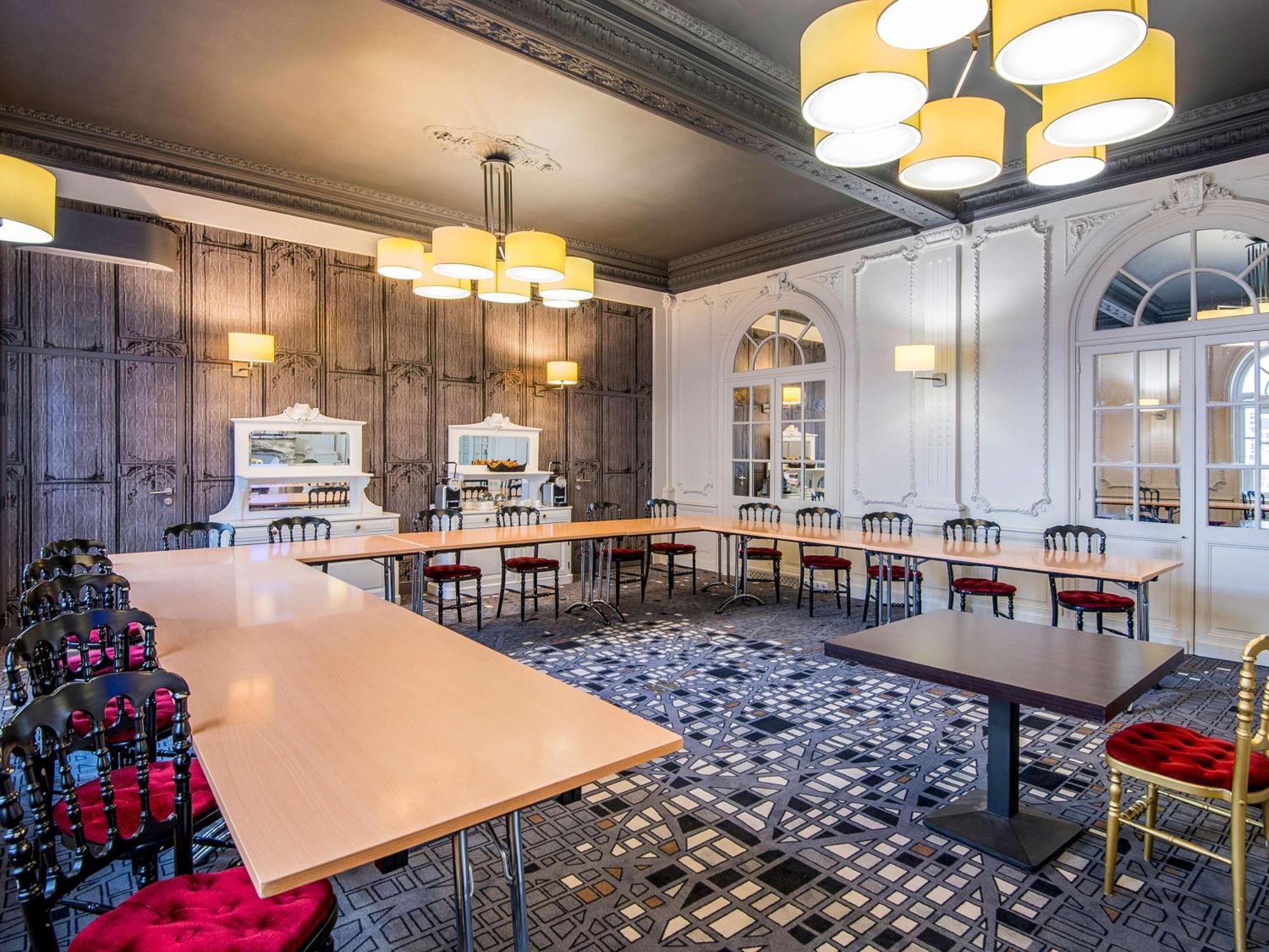 Hotel Mercure Rodez Cathedrale Dış mekan fotoğraf