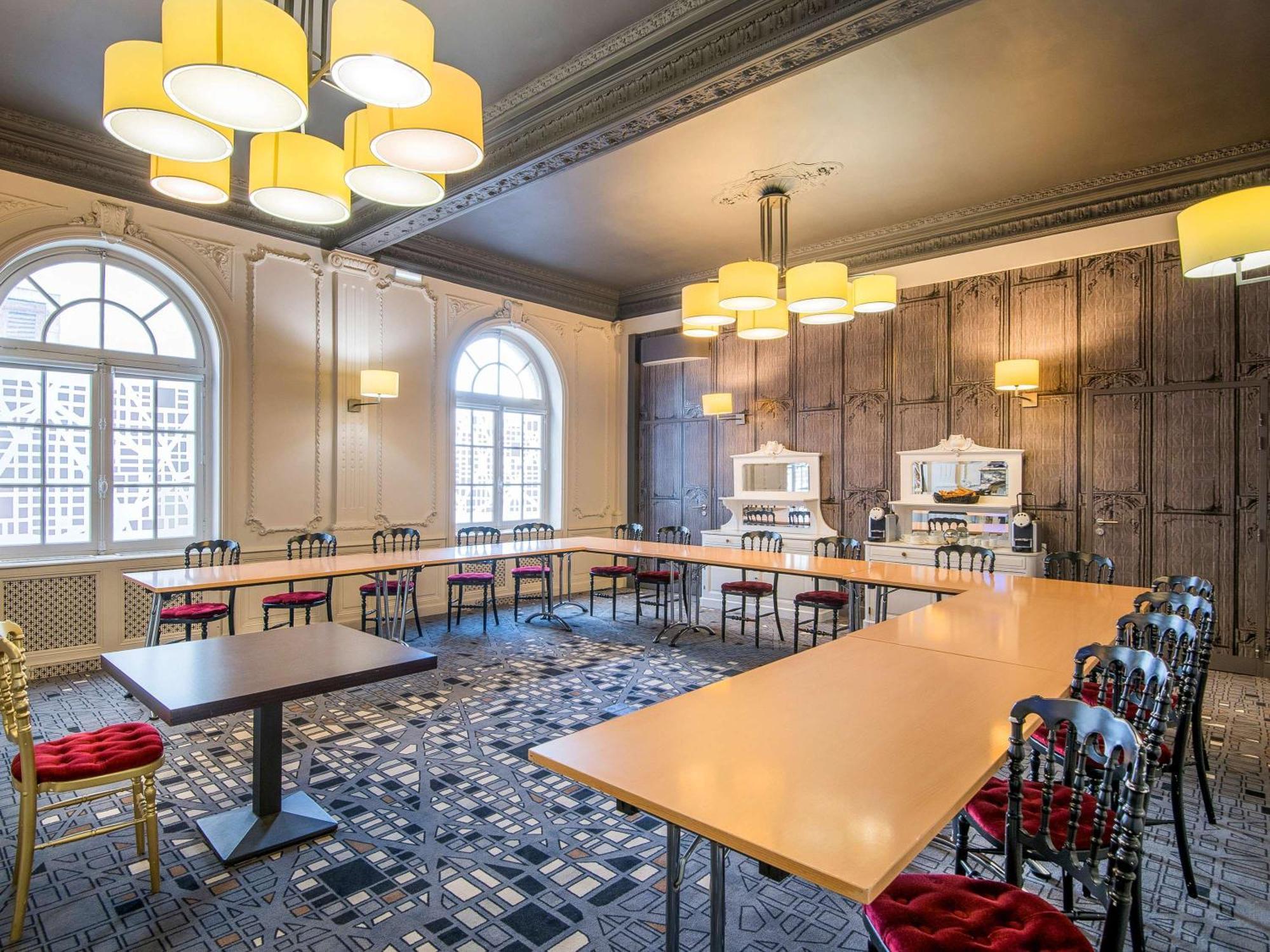 Hotel Mercure Rodez Cathedrale Dış mekan fotoğraf
